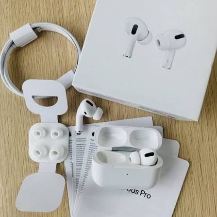 đĨ TWS Apple Copy Earbuds (White) | Wireless Bluetooth | HD Sound | Touch Control - Image 3