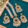 Exclusive Gorgeous Gold Plated Kundan and Pearl (1)