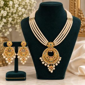 Traditional Gold-Plated Hyderabadi Pearl Sitahar and Jhumka Jewellery Set (1)